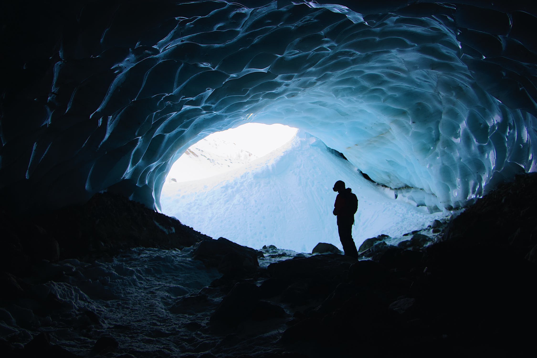 mendenhall glacier cave tour