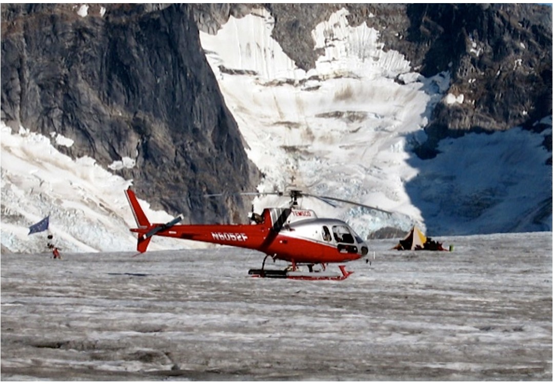 Photo of glacier discovery via helicopter tour 2