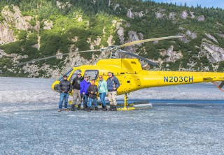 Photo of family on the icefield excursion tour in juneau