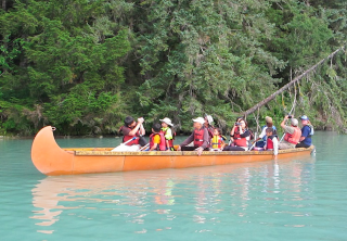 Photo of haines chilkoot canoe wildlife safari turqoise blue lake