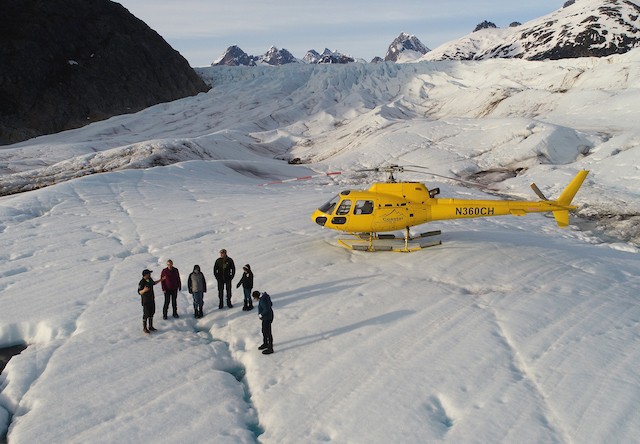 juneau icefield helicopter tour